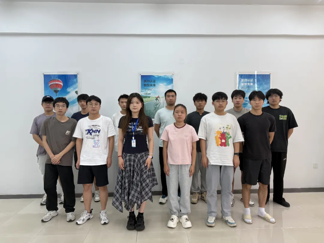 結(jié)班留影 | 今日蓄力結(jié)業(yè)，明日成風(fēng)破浪